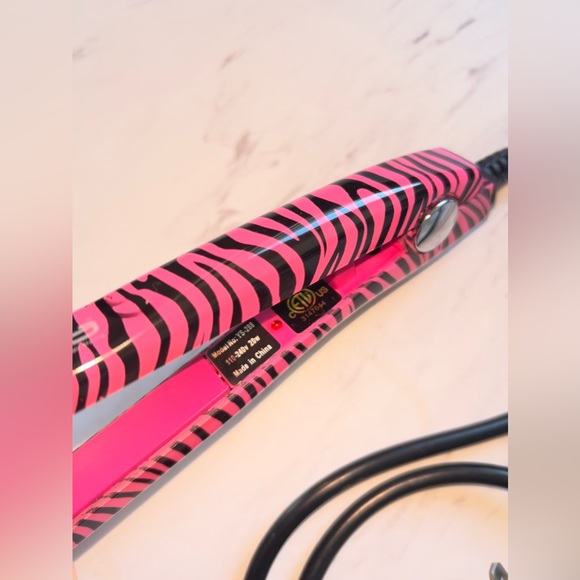 Zebra Print Hair Straightener Iron - Picture 3 of 3